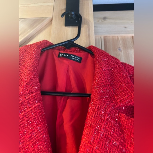 SHEIN Red Textured Blazer - Picture 2 of 4